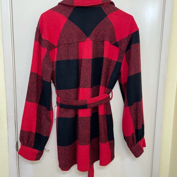 Laundry by Shelli Segal - Picture 11 of 11